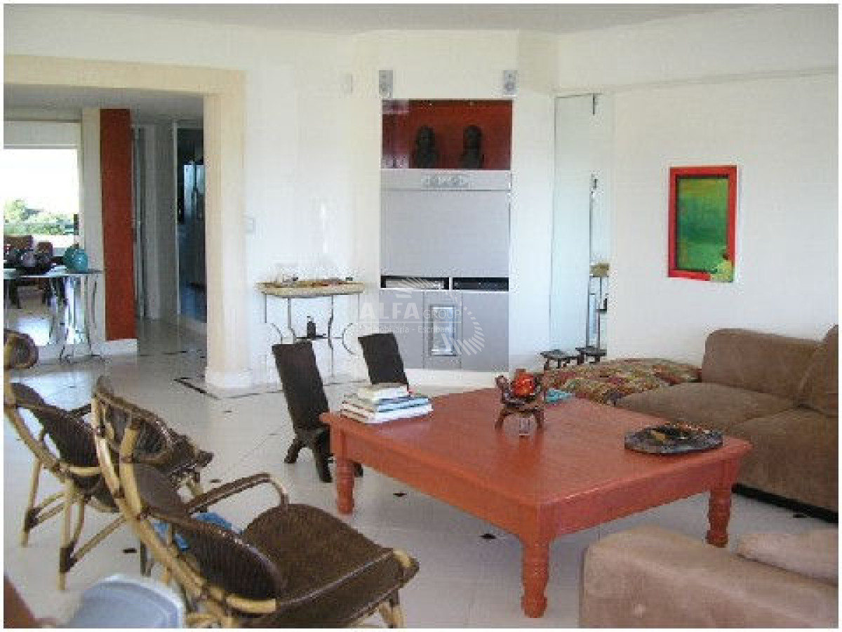 Mansa - GoPunta - Portal Inmobiliario de Punta del Este - Maldonado