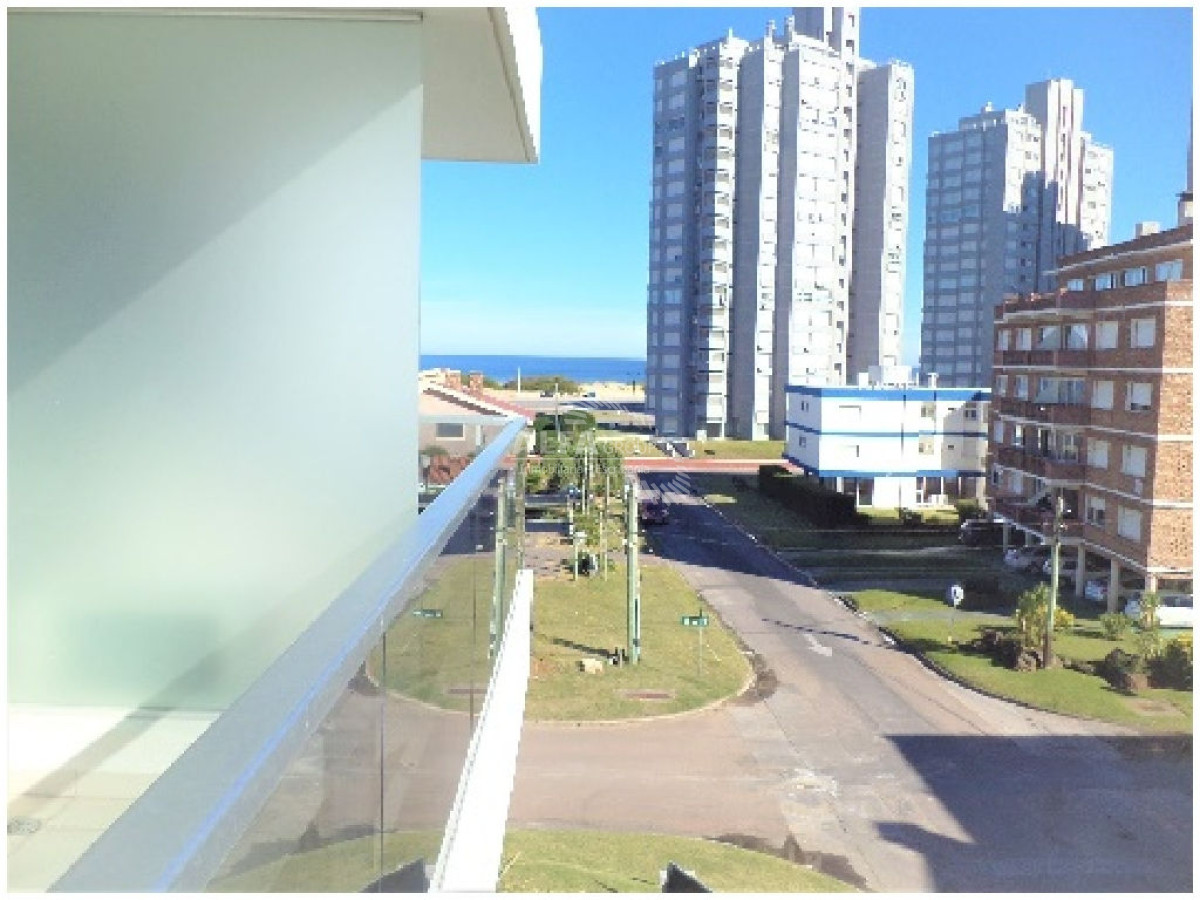 Brava - GoPunta - Portal Inmobiliario de Punta del Este - Maldonado