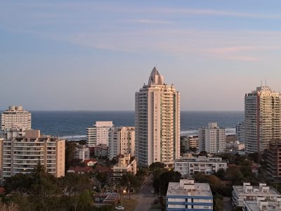 Apartamento en alquiler en Punta del Este