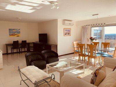 Excelente apartamento zona Roosevelt!!!