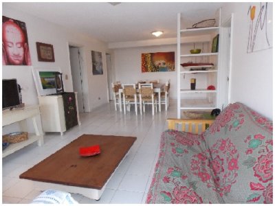 TRES AMBIENTES, CON SERVICIOS. PENINSULA, PROXIMO AL PUERTO