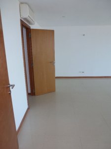 Apartamento en Brava, 3 dormitorios *