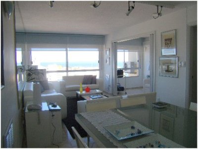 Apartamento en Peninsula, 3 dormitorios *