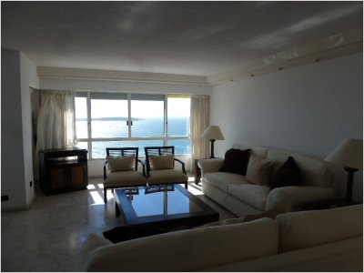 Apartamento en Mansa, 3 dormitorios *