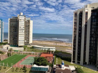 Hermoso Penthouse de 3 dormitorios en Punta del Este