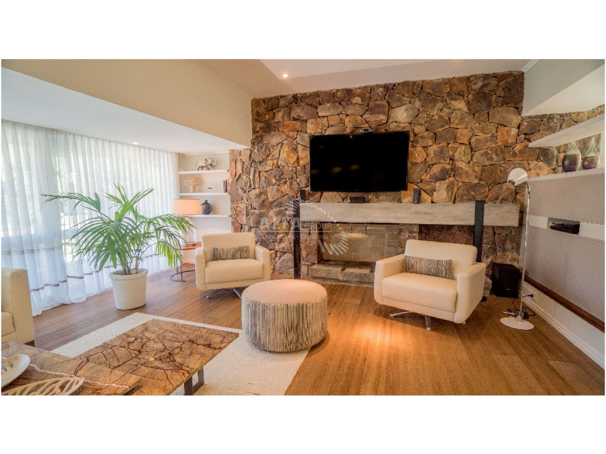 Mansa - GoPunta - Portal Inmobiliario de Punta del Este - Maldonado