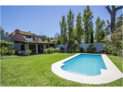 Casa en RincÃ³n del Indio, 3 dormitorios *
