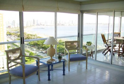 Departamento venta 2 dormitorios, Playa Mansa, Punta del Este, Uruguay