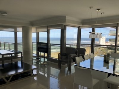 Departamento venta 4 dormitorios, Imperiale, Punta del Este, Uruguay