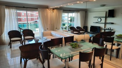 Departamento venta 3 dormitorios, Coral Tower, Punta del Este, Uruguay
