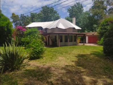 Muy amplia casa en venta el Tesoro, La Barra, Uruguay