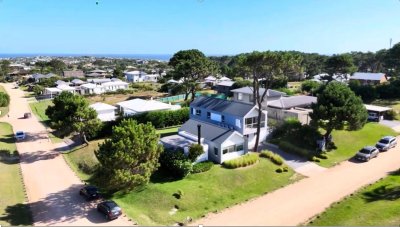 Casa alquiler Pinar del Faro 6 dormitorios, Pileta, José Ignacio, Uruguay