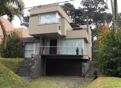 Casa venta 5 dormitorios, Montoya, La Barra, Uruguay