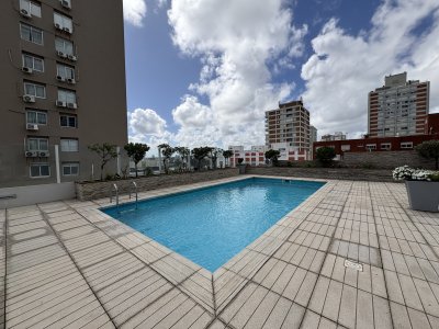 Moderno departamento en Peninsula con Garaje!!