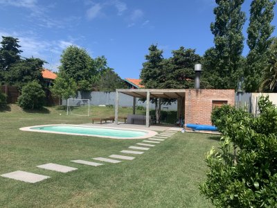Venta casa 3 dormitorios Barrio Marly Punta del Este