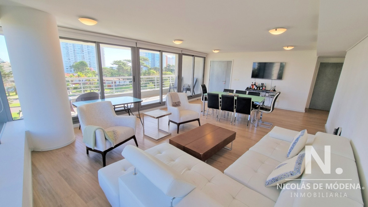 Aidy Grill - GoPunta - Portal Inmobiliario de Punta del Este - Maldonado