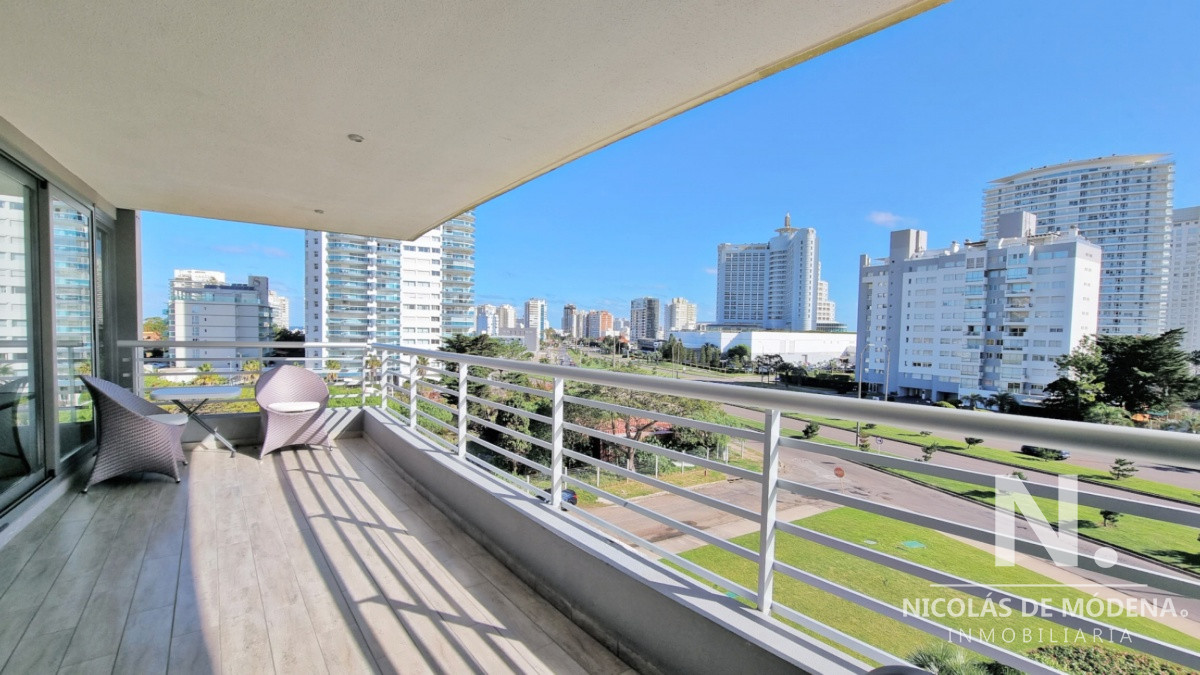 Aidy Grill - GoPunta - Portal Inmobiliario de Punta del Este - Maldonado