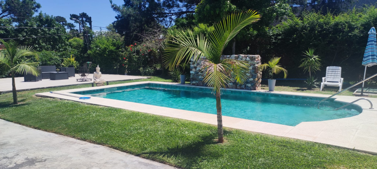 Imagen de Casa en Pinares de 3 dormitorios, Punta del Este.