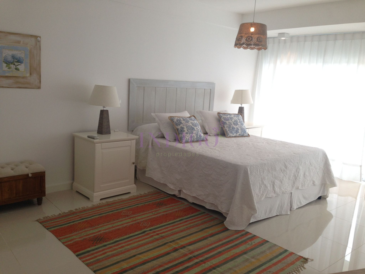 Bikini - GoPunta - Portal Inmobiliario de Punta del Este - Maldonado