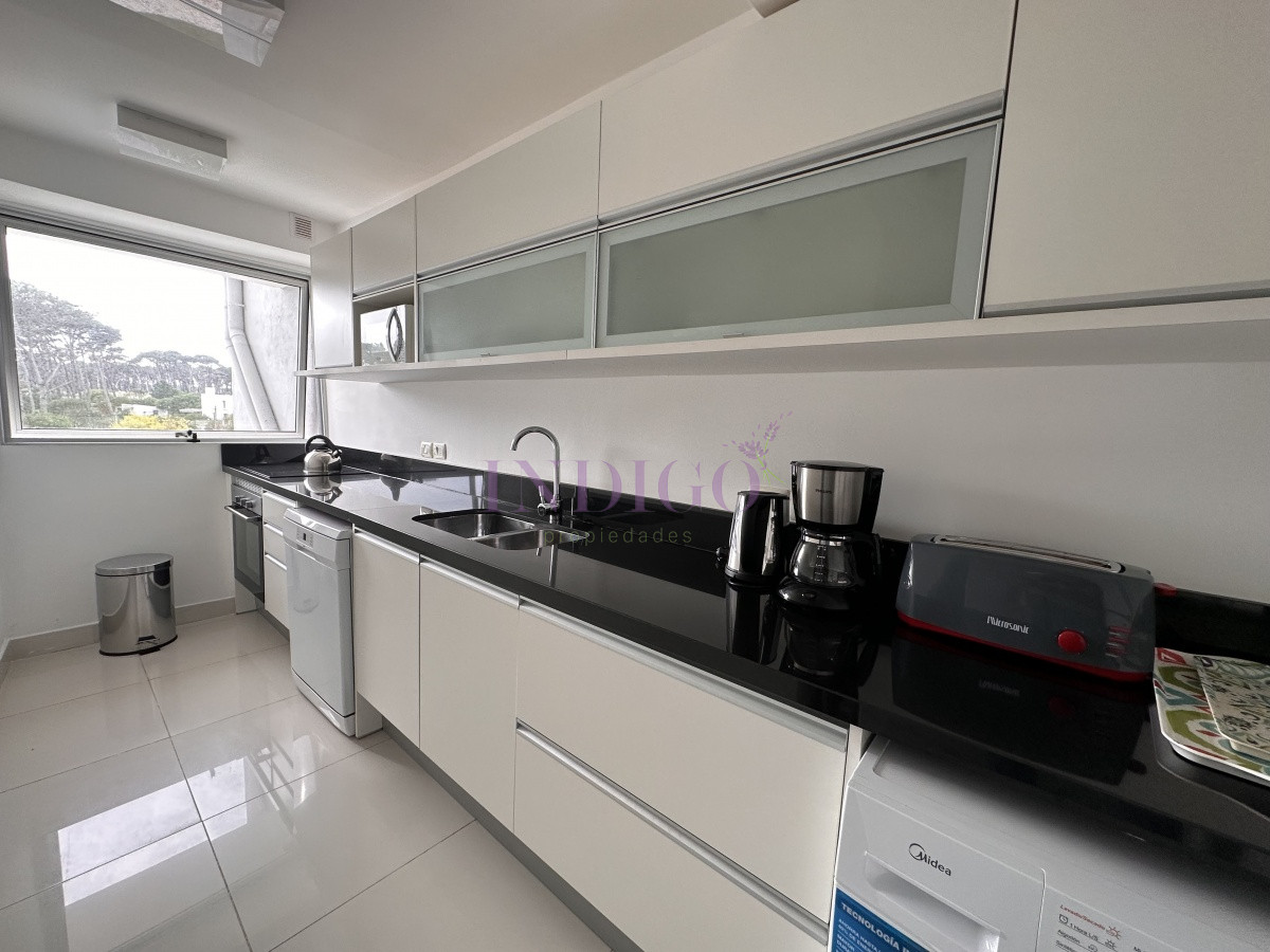 Bikini - GoPunta - Portal Inmobiliario de Punta del Este - Maldonado