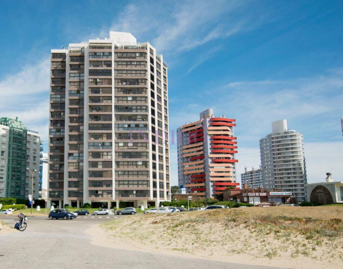 Brava - GoPunta - Portal Inmobiliario de Punta del Este - Maldonado