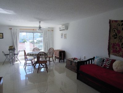 Departamento en venta y alquiler a mts de Avenida Roosevelt.