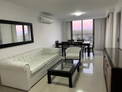 Venta de apartamento 3 Dormitorios en Punta del Este, Uruguay