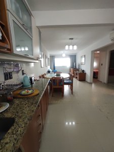 Apartamento en Alquiler y Venta en la Península se Punta del Este