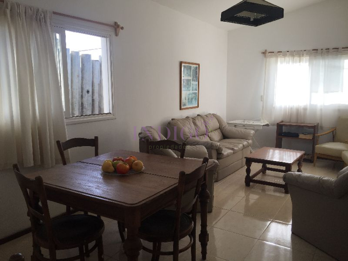 casa en alquiler en manantiales, 3 dormitorios . - idg177c