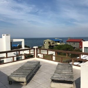 Casa en alquiler en Jose Ignacio, 3 dormitorios , muy cerquita de la playa.