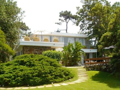 Hermosa casa en las paradas, piscina y parrillero, preciosa!