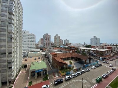 Apartamento de 1 dormitorio en peninsula Santos Dumont!