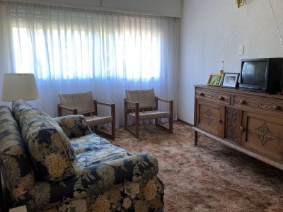 Apartamento en complejo Arcobaleno de 1 dormitorio y garaje.