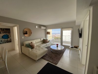 Apartamento en peninsula cerca de rambla brava y mansa. 