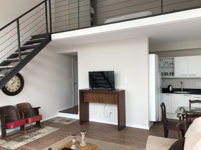 Muy Lindo LOFT en el corazon de la peninsula de Punta del Este