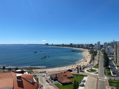 Apto en Peninsula de 3 dor, 3 baños cocina con lavadero vistas espectaculares!