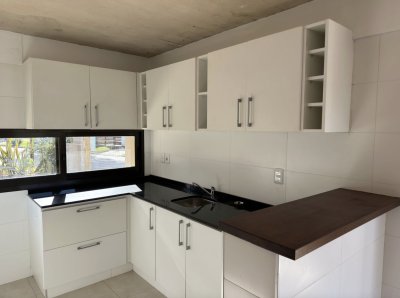 Casa en Altos del Pinar - Maldonado