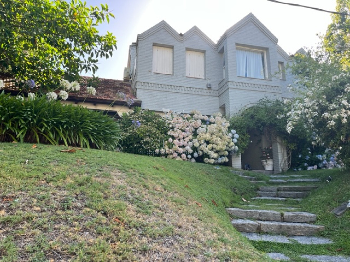 casa a 50 metros del mar en la brava - alquiler - col6485c