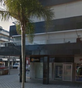 Local comercial de 118 m2 en Gorlero a metros de la rambla del puerto. Consulte!!!!!!!