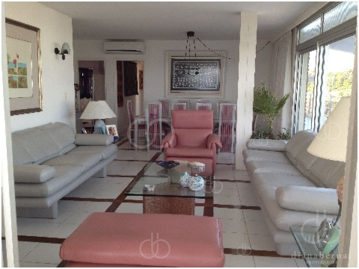 Mansa - GoPunta - Portal Inmobiliario de Punta del Este - Maldonado