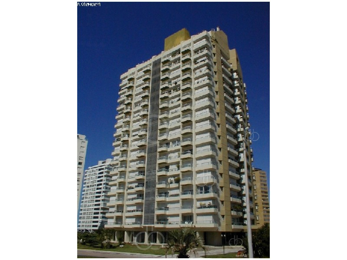 Brava - GoPunta - Portal Inmobiliario de Punta del Este - Maldonado
