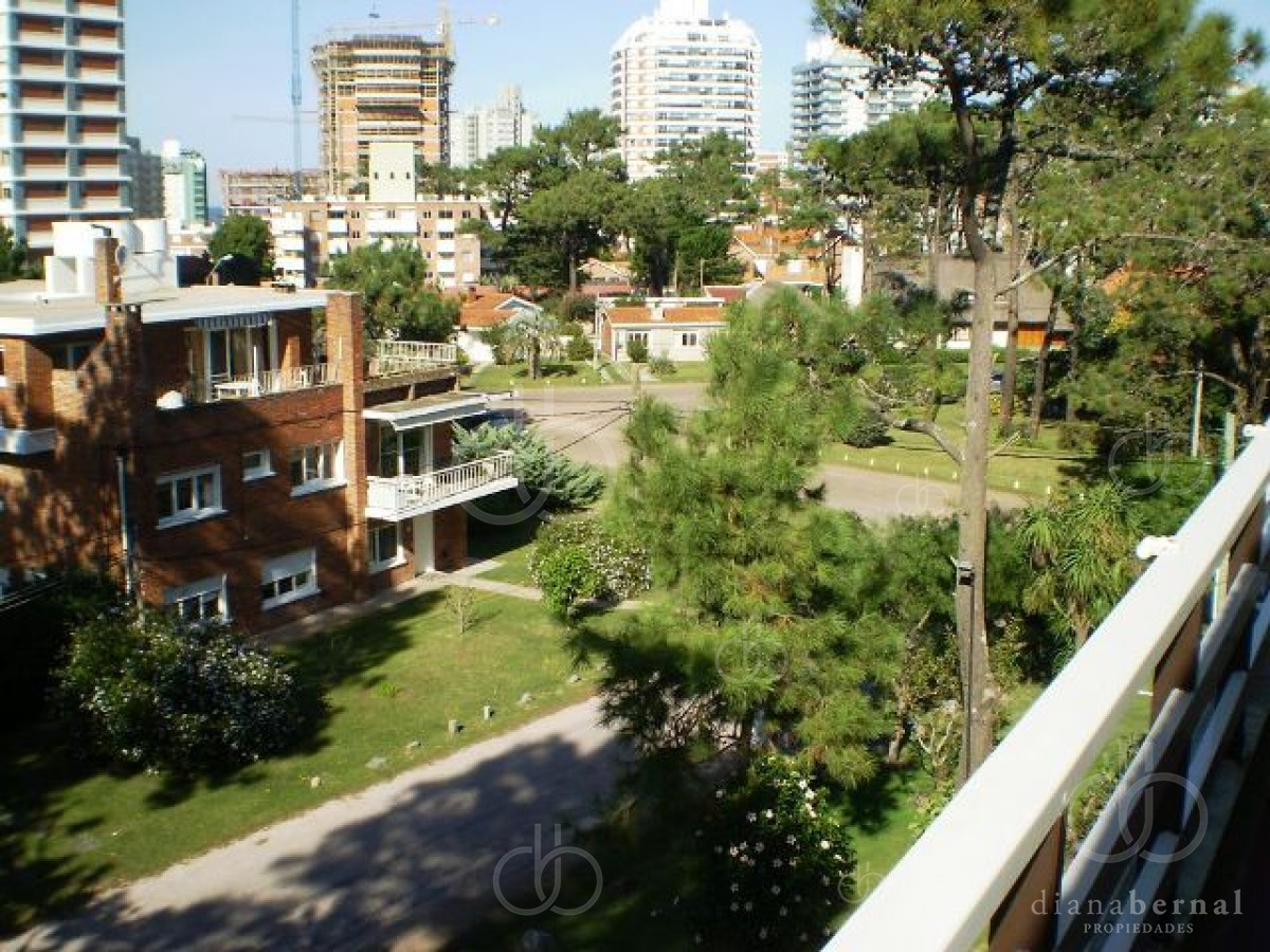 Aidy Grill - GoPunta - Portal Inmobiliario de Punta del Este - Maldonado