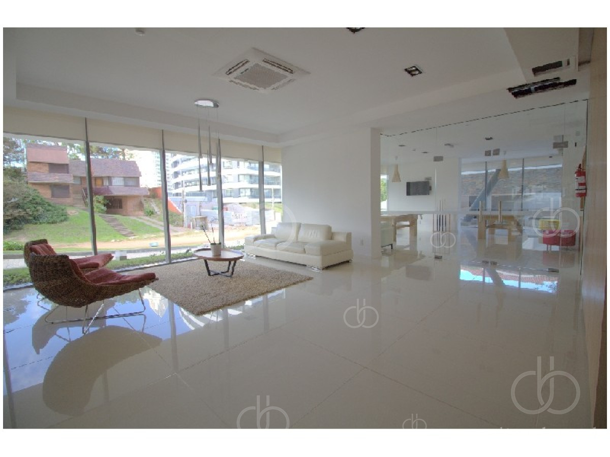 Brava - GoPunta - Portal Inmobiliario de Punta del Este - Maldonado