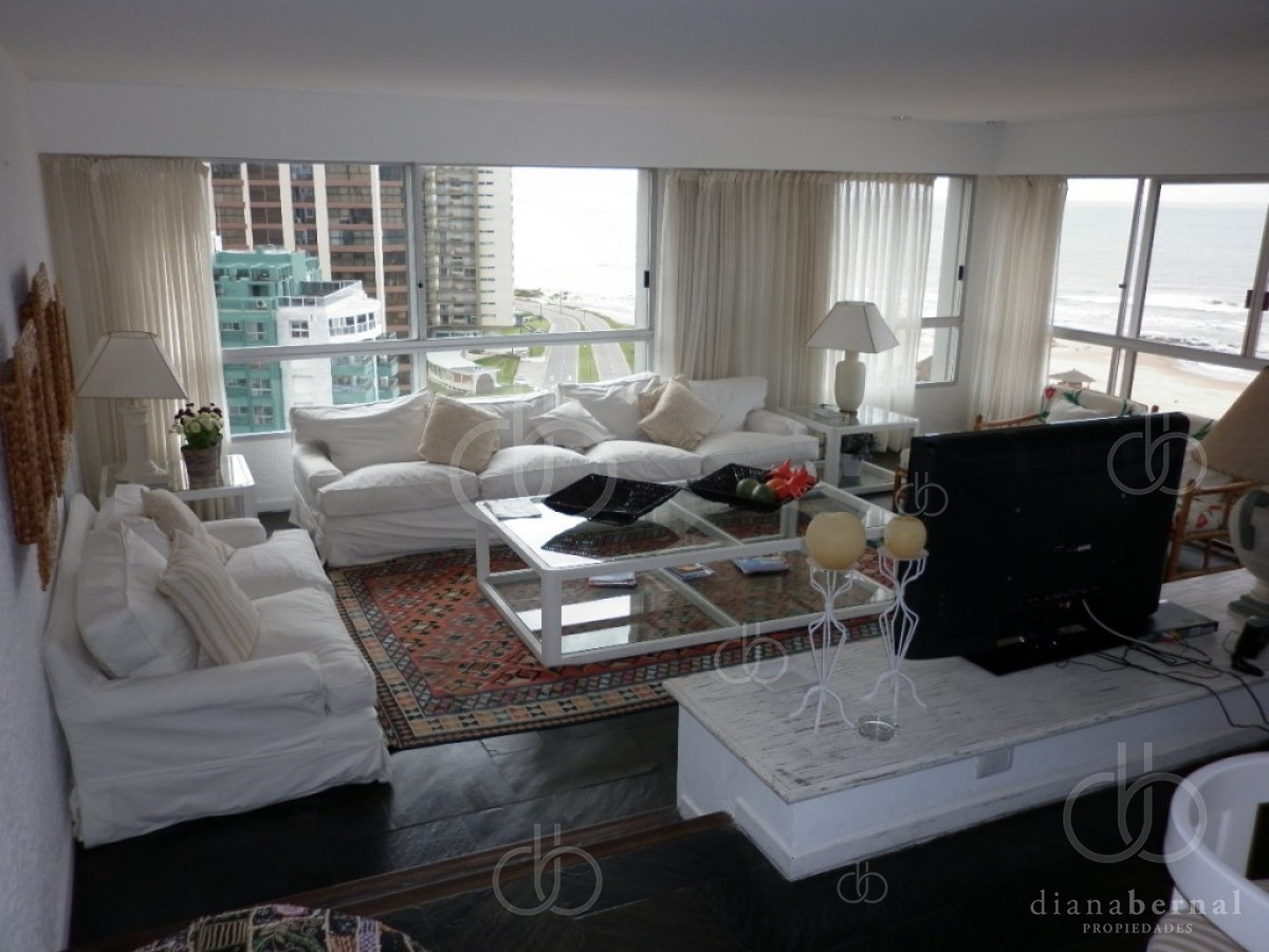 Brava - GoPunta - Portal Inmobiliario de Punta del Este - Maldonado