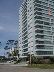 Apartamento en Punta del Este, Mansa