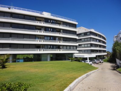 Apartamento en Brava, 3 dormitorios *