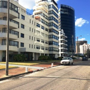Apartamento en Mansa, 3 dormitorios *