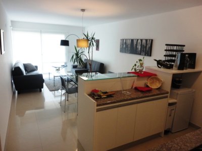 Apartamento en Brava, 1 dormitorios *