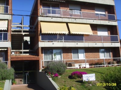 Apartamento en Pinares, 2 dormitorios *