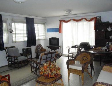 Apartamento en Peninsula, 2 dormitorios *